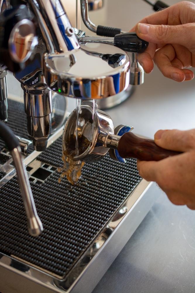 How to backflush espresso machine